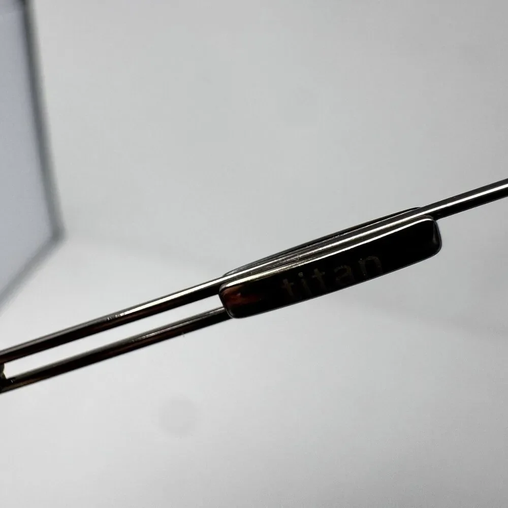Silhouette Titan 7533 6078 Silver Gray Eyeglass Frames 52-19-140 Austria